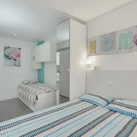 Esencia De Mango Apartmán *